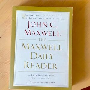 The Maxwell Daily Reader by John C. Maxwell
